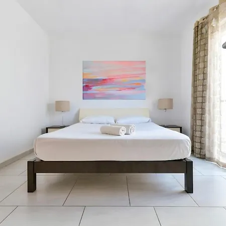 Paceville Garden Jacuzzi & Bbq Apartment